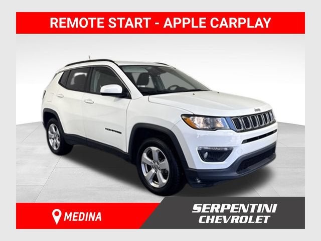 2018 Jeep Compass Latitude in White — front three-quarter view