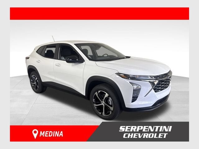 2026 Chevrolet Trax 1RS in Summit White — front three-quarter view